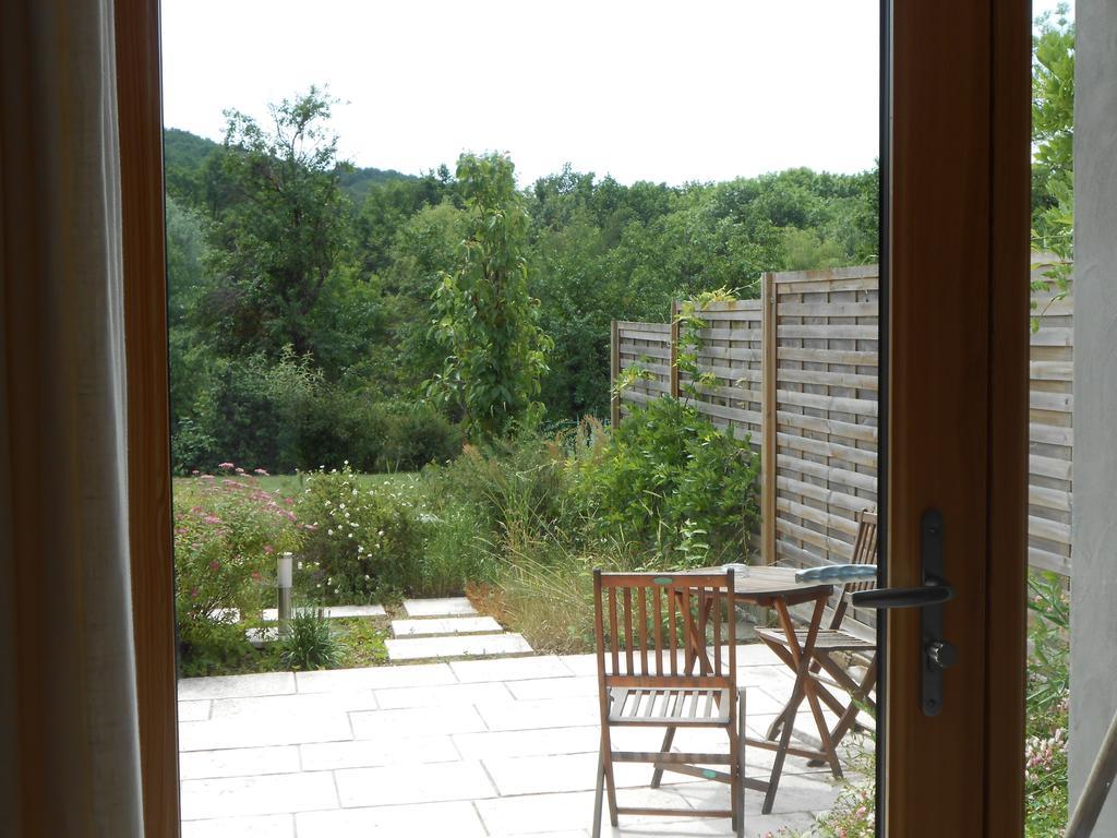 Bed and Breakfast Les Grands Pres Geney Pokój zdjęcie